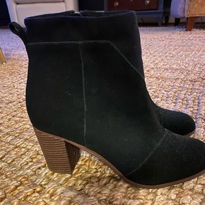 Toms black ankle boots